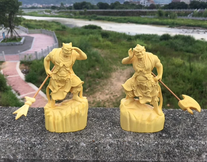 Hand-Carved Wooden Thousand-Mile Eye and Wind-Accompanying Ear General Statues, Elegant Mazu Guardian Figurines for Display 5