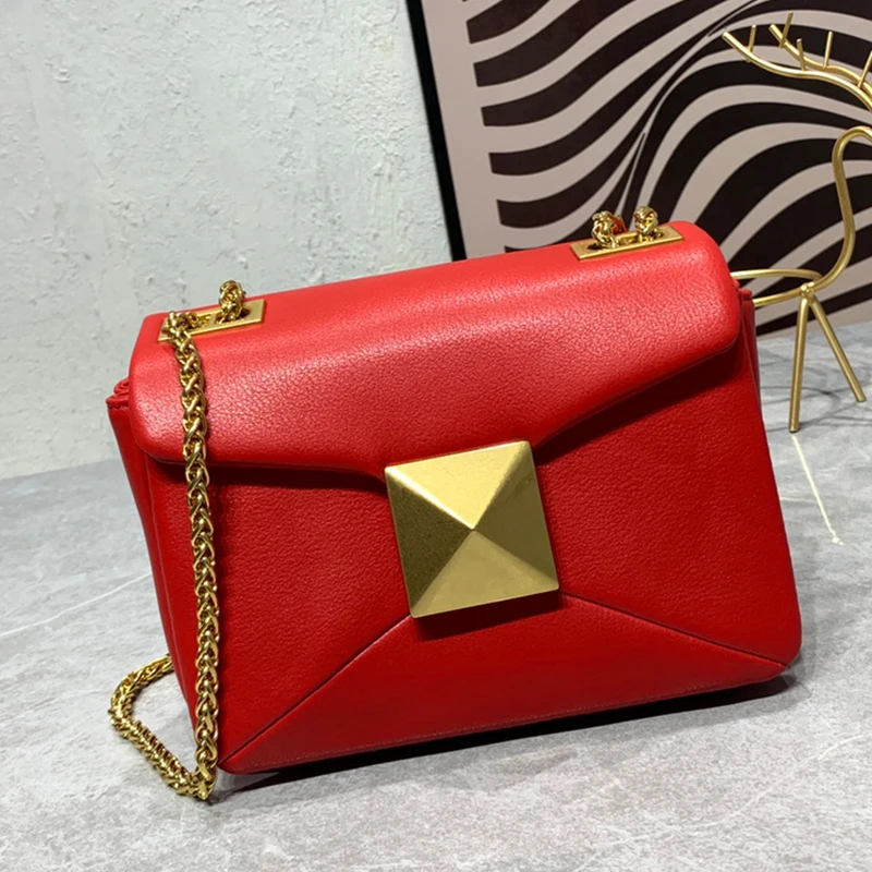 

Luxury Women's Small Square Bag Fashion Shoulder Bag Classic Large Rivet Chain Diagonal Span Bag Dinner Bag Women Purse 2023 New