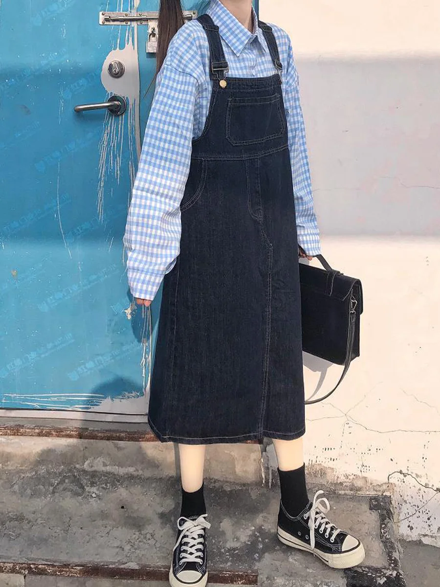 

high quality dress2022 dress denim suspender skirt new summer version loose and thin, v, young middle and long dress fashion