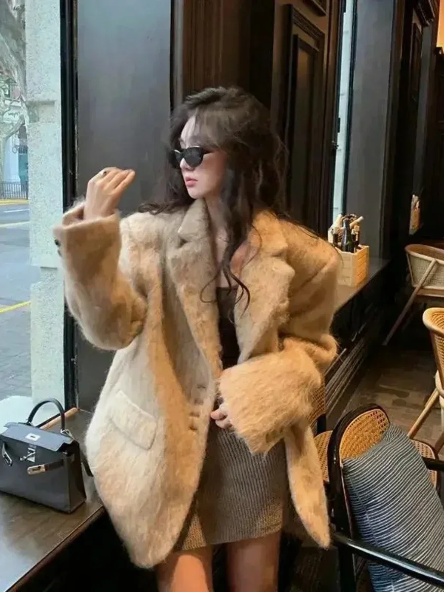 Bornladies New Women's Collar Plush Jacket Elegant Loose Chic Coat Winter Thicken Fashion Office Ladies Warm Button Jacket