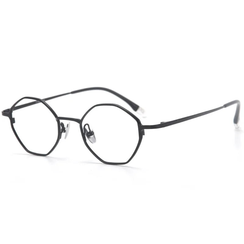 Muzz Women's Eyeglasses Image 9
