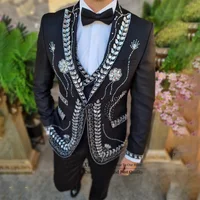 Luxury Design version Beaded Wedding Suits For Men Male Prom Blazers Outfits 3 Pieces Groom Tuxedos Customized Costume Homme 1