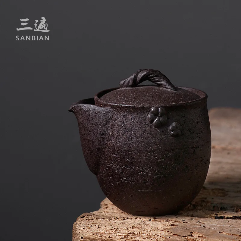 

Горшок из черной глины в японском стиле, большой неошпаренный чайный сервиз