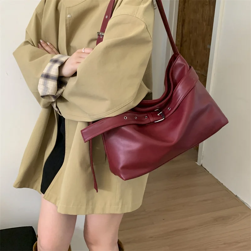 Retro PU Leather Shoulder Bag High Quality Crossbody Bag Soft Shopper Tote Bags for Women Motorcycle Handbags and Purses