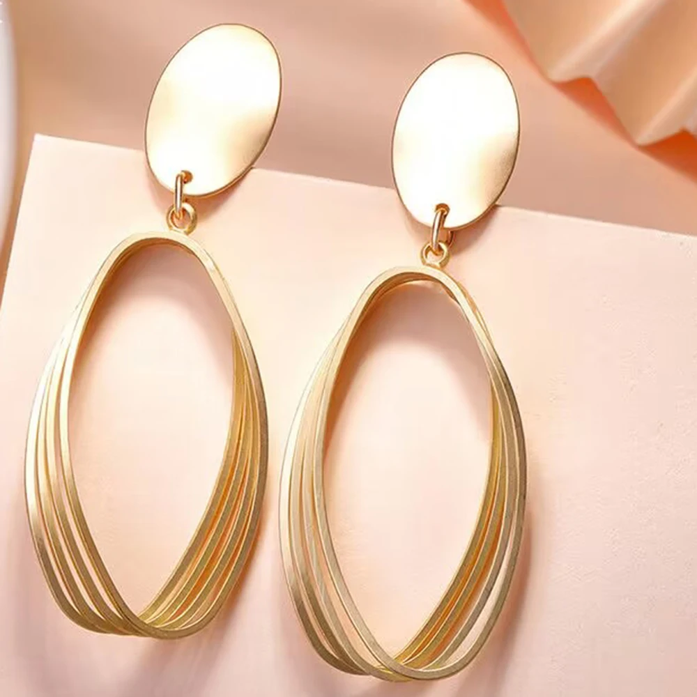 

New Geometry Retro Metallic Gold Color Multiple oval Pendant clip Earrings Jewelry Fashion Wedding Party Earrings For Woman