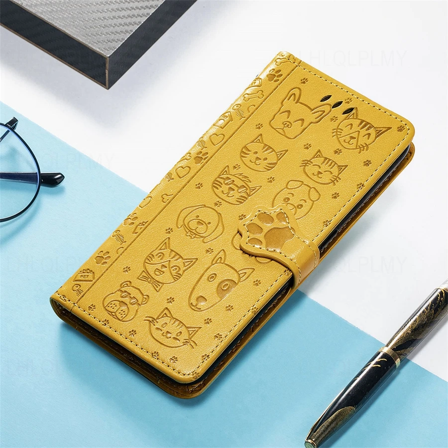 Leather Wallet Flip Case with Cat and Dog Motif Cover
