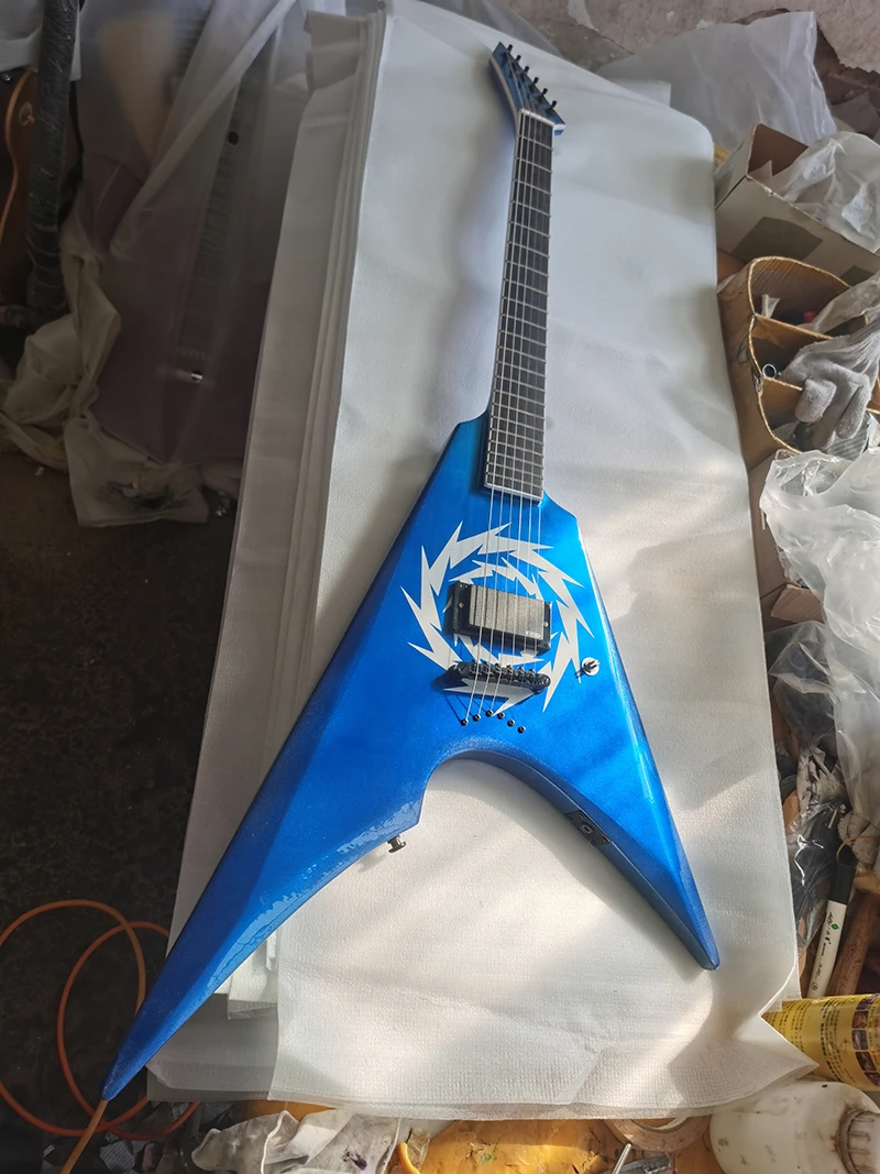 

G-ARROW NT ANDROMEDA Chameleon Shaped High quality electric guitar, active pickup, in stock, fast shipping