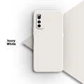 Lvory White