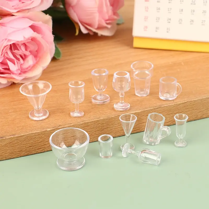 

10Pcs Mini Red Wine Cup Simulation Furniture Wine Glass Goblet For Dollhouse Decoration 1:12 Dollhouse Miniature Accessories