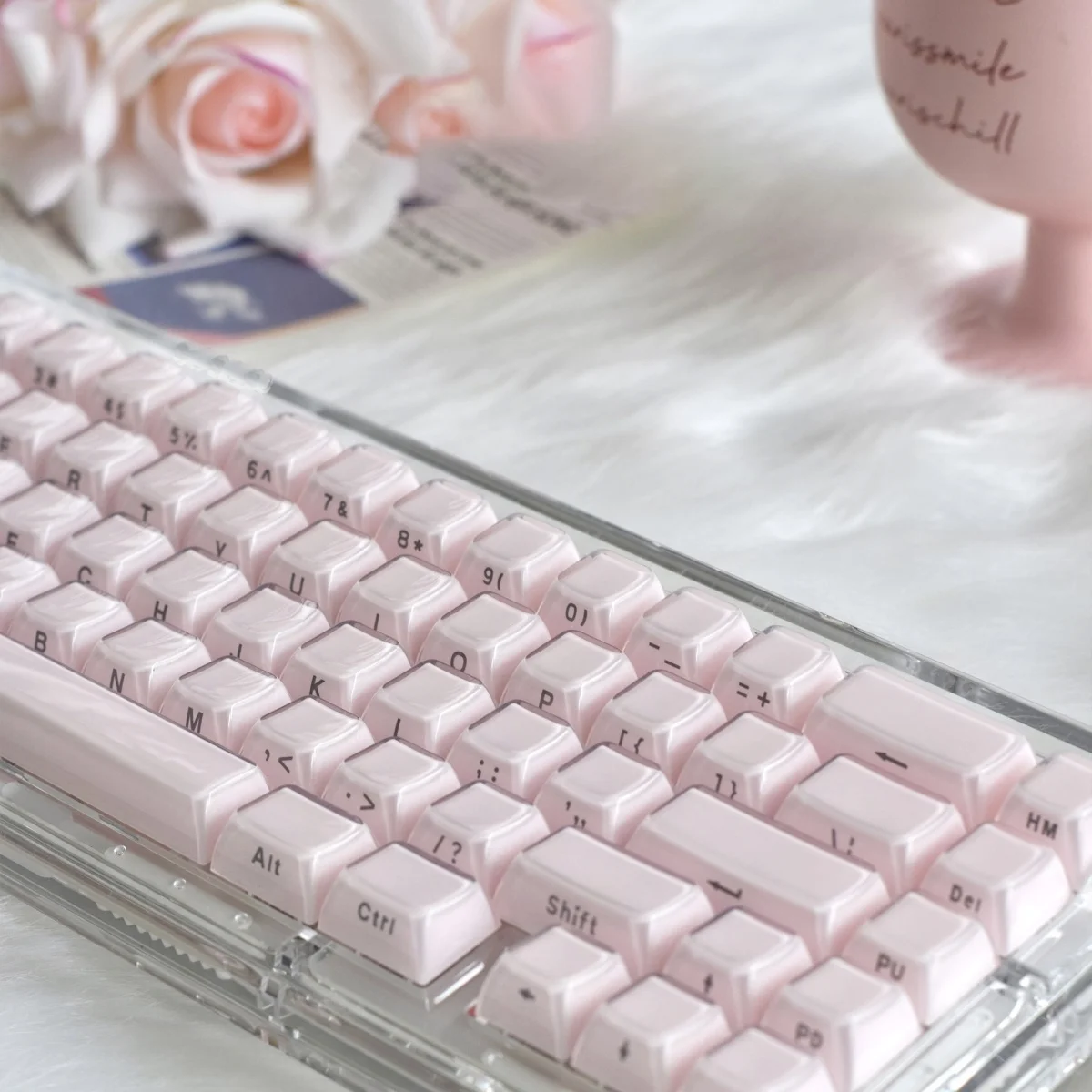 

113 Keys Pink Jelly Side Engraved Keycaps Crystal Two-tone Injection Molded Keycaps for 60/68/75/87/98/108 Mechanical Keyboard