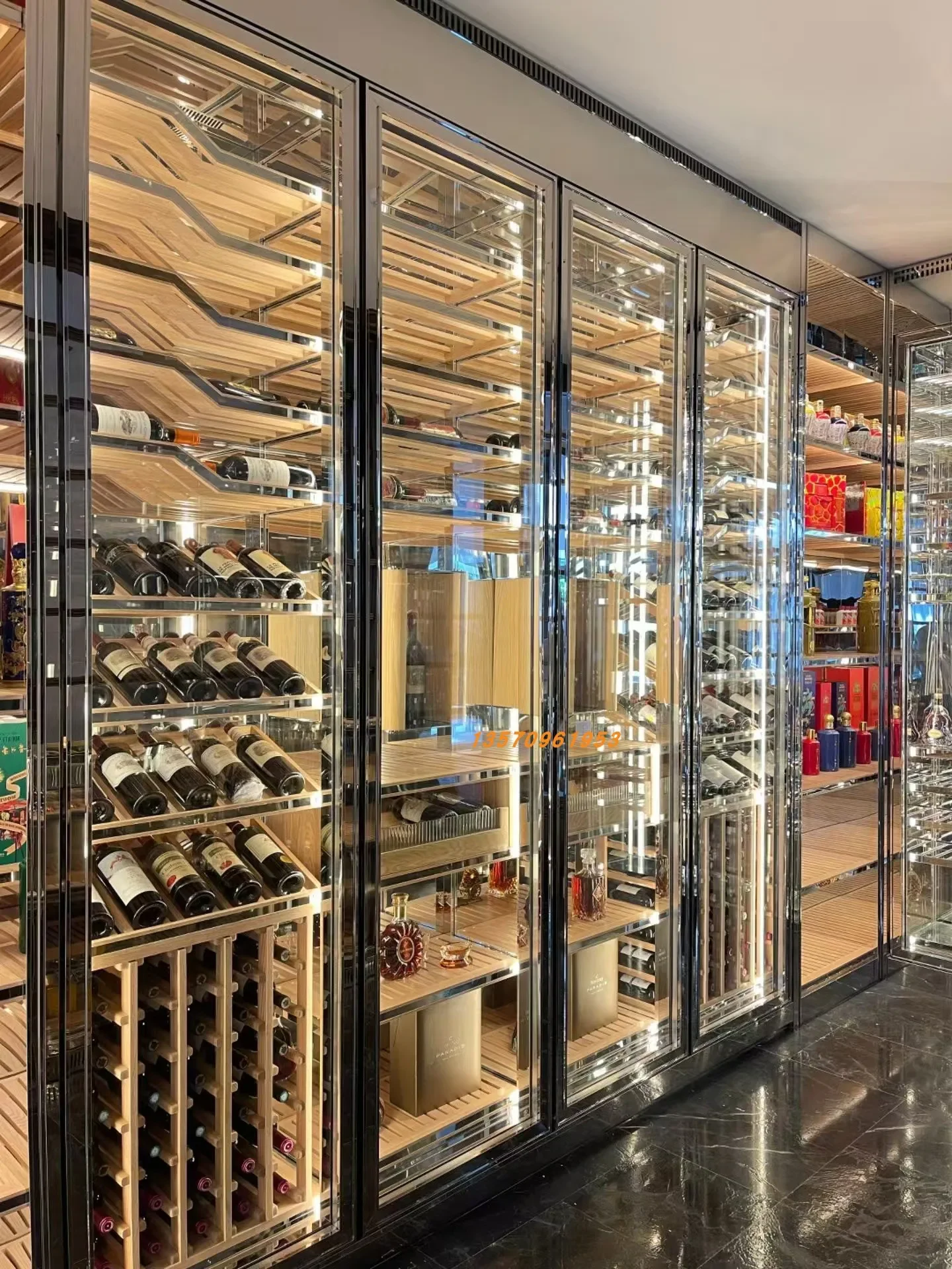 Stainless steel constant temperature wine cabinet display cabinet villa club wine cellar oak display