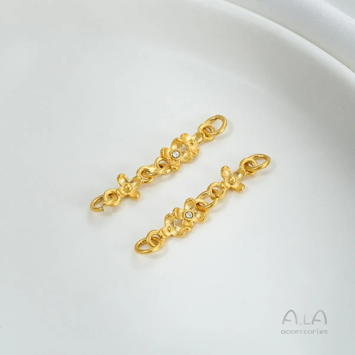 황동 금도금 25X5mm 미니 오스만투스 꽃 팔찌 연결 고리 1개 DIY 비즈 팔찌 쥬얼리 부자재