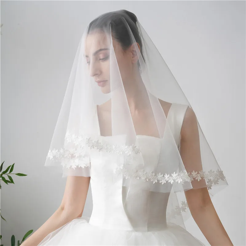 

Bridal Veils White Lace Flower Embroidered Veil for Bride One-Layer Fascinator Elegant Blusher Veil Simple Wedding Accessories