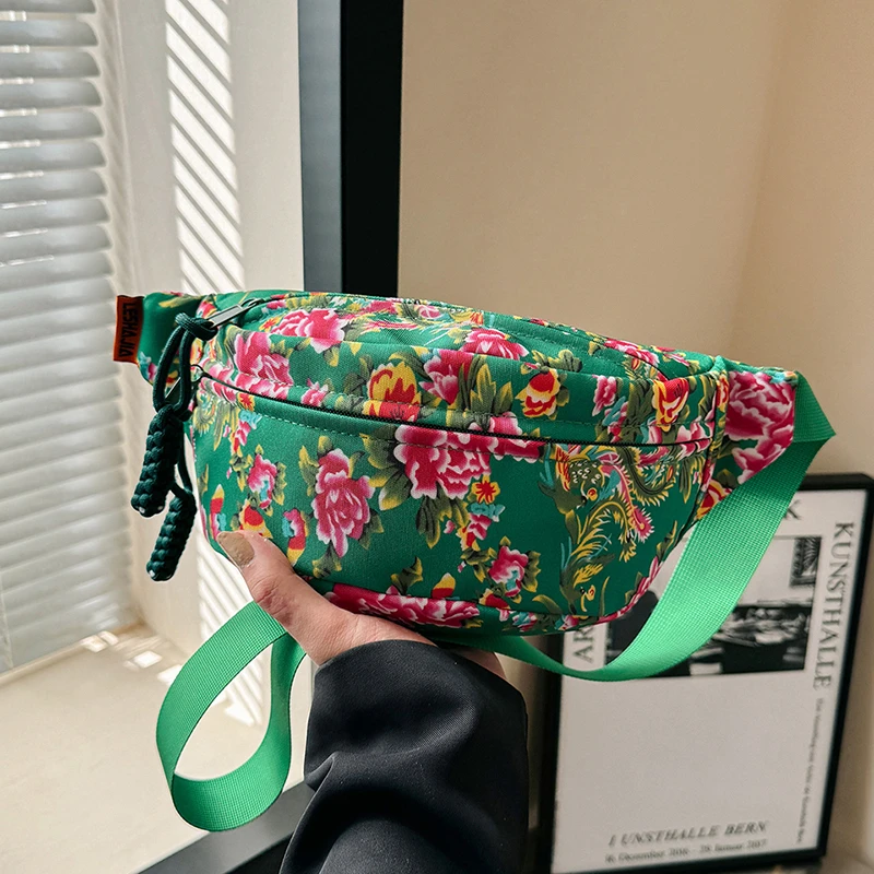 

Hot Selling Unisex 2024 New Personalized Nylon Fabric Chest Bag with Ethnic Style Flower Pattern Large Capacity Chest Bag