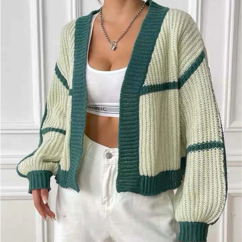 Autumn and Winter Fashion Women's Lantern Sleeve Contrasting Sweater 2025 New Cardigan Short Casual Sweater Jacket Knitwear