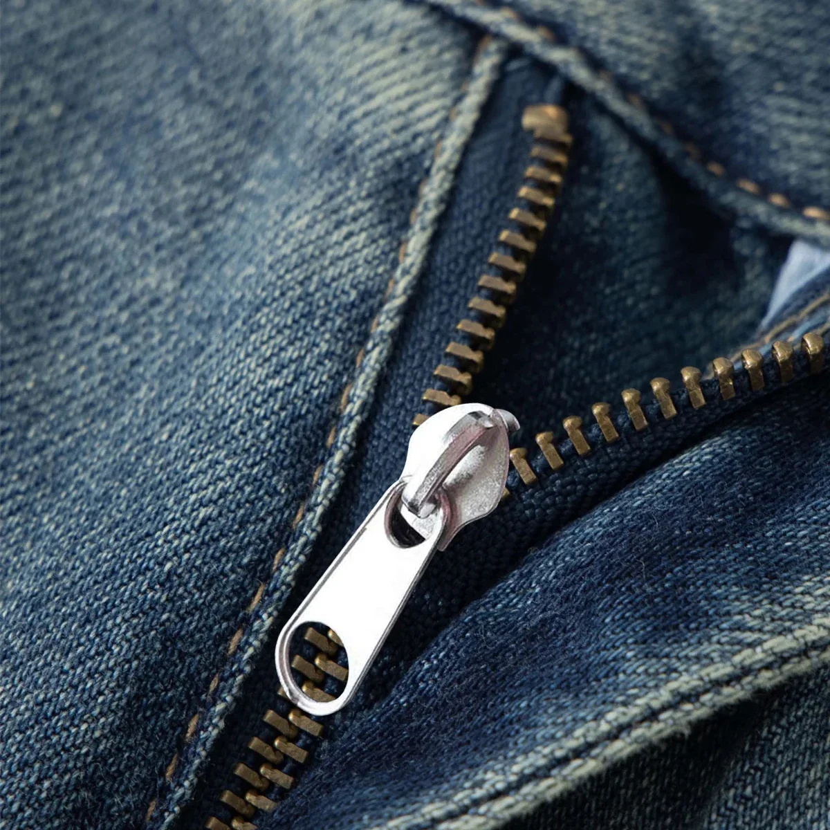 197 Pcs Zipper Repair Kit Universal Instant Fix Replacement Zip Slider Teeth Rescue New Design Zippers Sewing Clothes