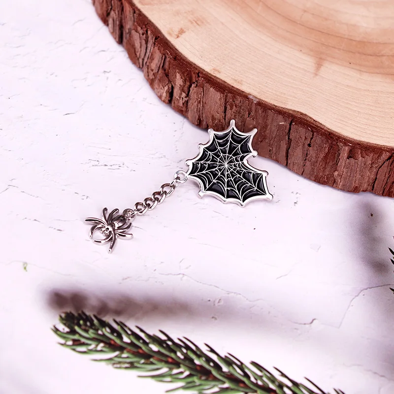 Spilla a forma di ragno con strass per donne e uomini, per