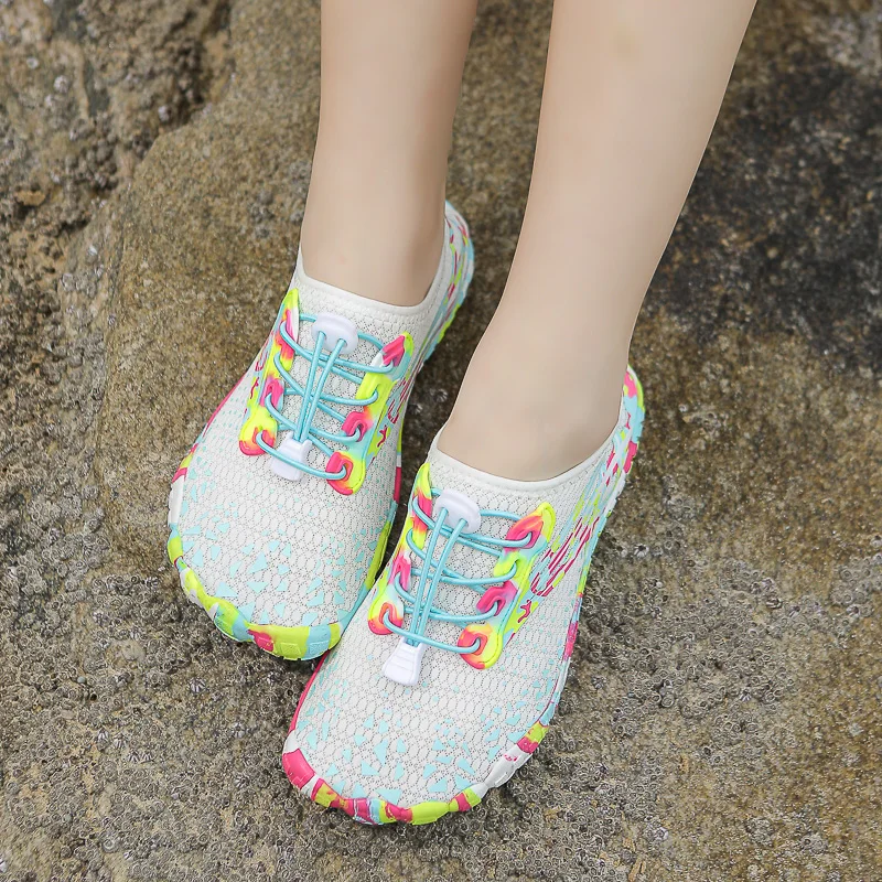 Unisex Aqua Shoes Outdoor Aqua Shoes Couples Vacation Seaside Barefoot Swim Sneaker Beach Volleyball Fitness Yoga Barefoot