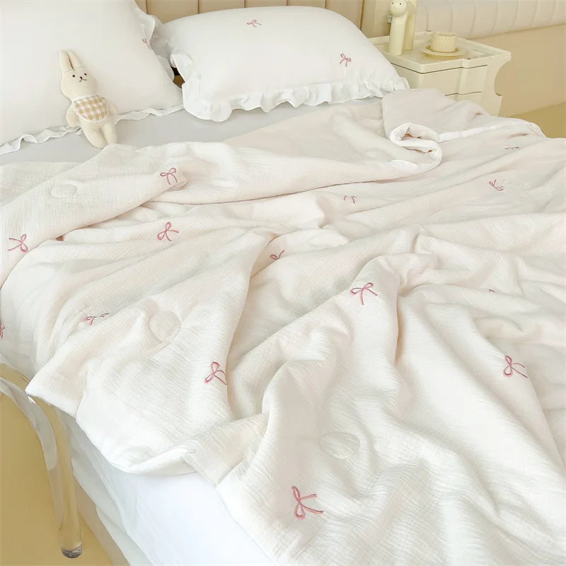 Skin-friendly and Comfortable Cotton and Linen Embroidered Soybean Summer Quilt summer quilt summer quilt set