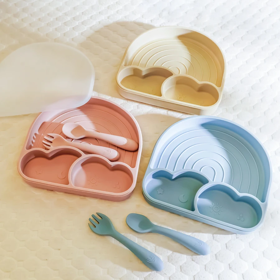 4/5/6 PCS Baby Bibs Cartoon Sucker Bowl Plate Cup Spoon Fork utensilios Sets BPA Free Children's tableware Dishes baby stuff 2