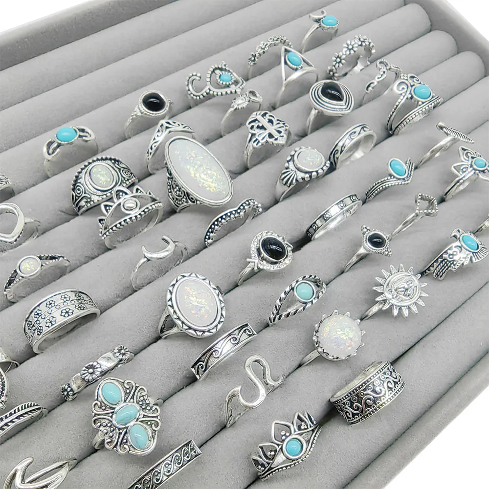 50 Stück/Los Großhandel Mix Style Vintage Bohemia Blaue Steinringe für Damen Opal Schwarz Acryl Blumendesign Fingerschmuck Party