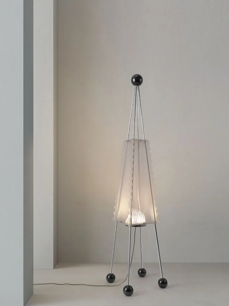 

Художественная Напольная Лампа для гостиной, домашний декор, модель для кабинета, спальни, простая индивидуальность