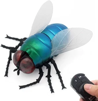 Infrared RC Fly Toy Remote Control Realistic Prank Fake Insect Bug 1