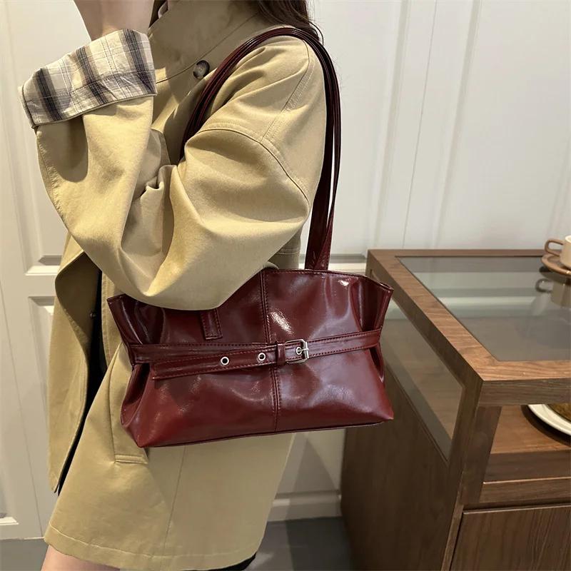 New Fashionable Versatile Belt Buckle Handbag Korean Style Solid Color Soft Leather Women’s Casual Shoulder Bag Underarm Bag