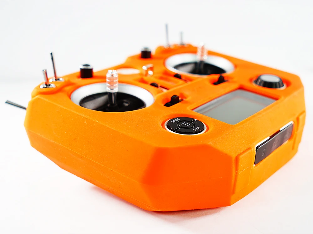 Coque silicone pour Taranis Q X7 et X7S, protection antichoc vue de dos avec logo.
