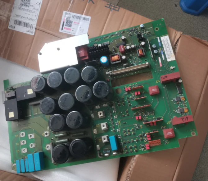 Second hand Non new 6SE7023 4EC84 1HF3 with Module BSM75GD120DN2