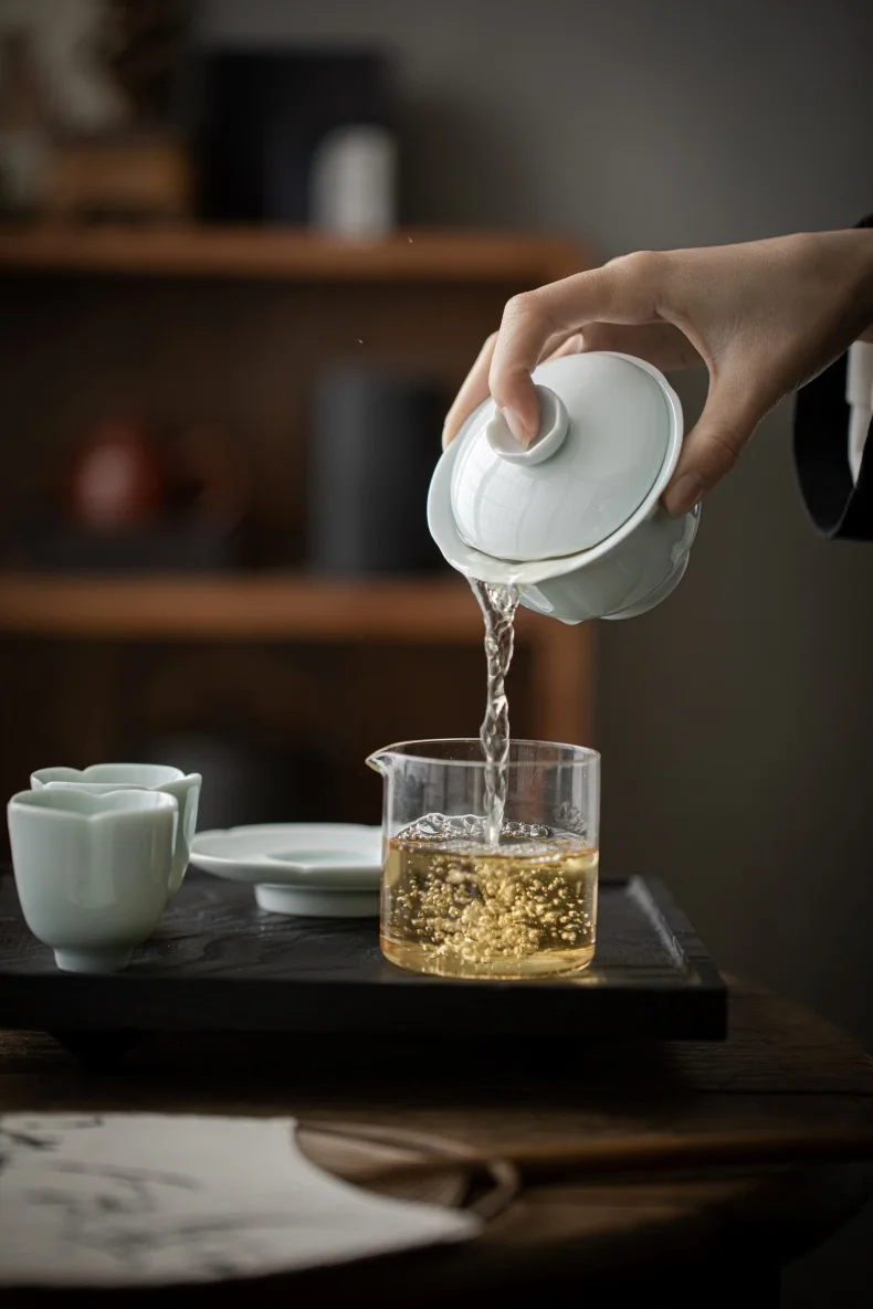 Lotus Green Porzellan Gaiwan Set, große weiße Seladon-Teeschale, Kung-Fu-Teeset, traditionelle Teetasse und Untertasse 150 ml – Detail 3