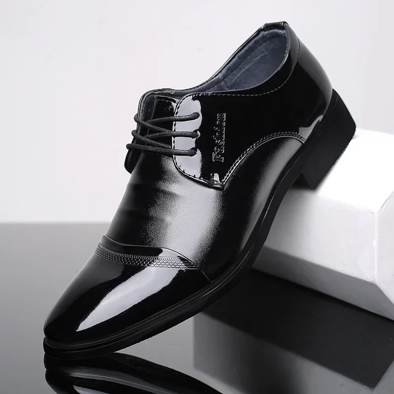 High Quality Formal Leather Men Dress Shoes Breathable Mens Casual Shoes Italian Luxury Brand Lace-Up Non-slip Men Driving