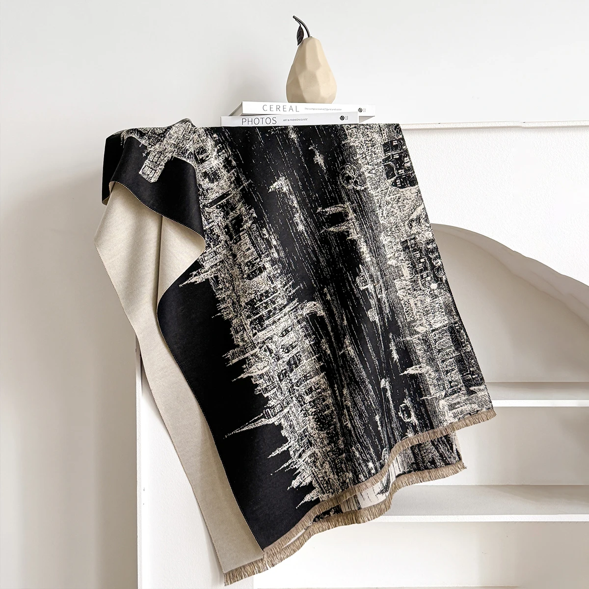 New Brand Elegance Two-Sided Print Scarf Soft Warm Fringe Pashmina Shawl Autumn and Winter Outdoor Coldproof Windproof Blanket