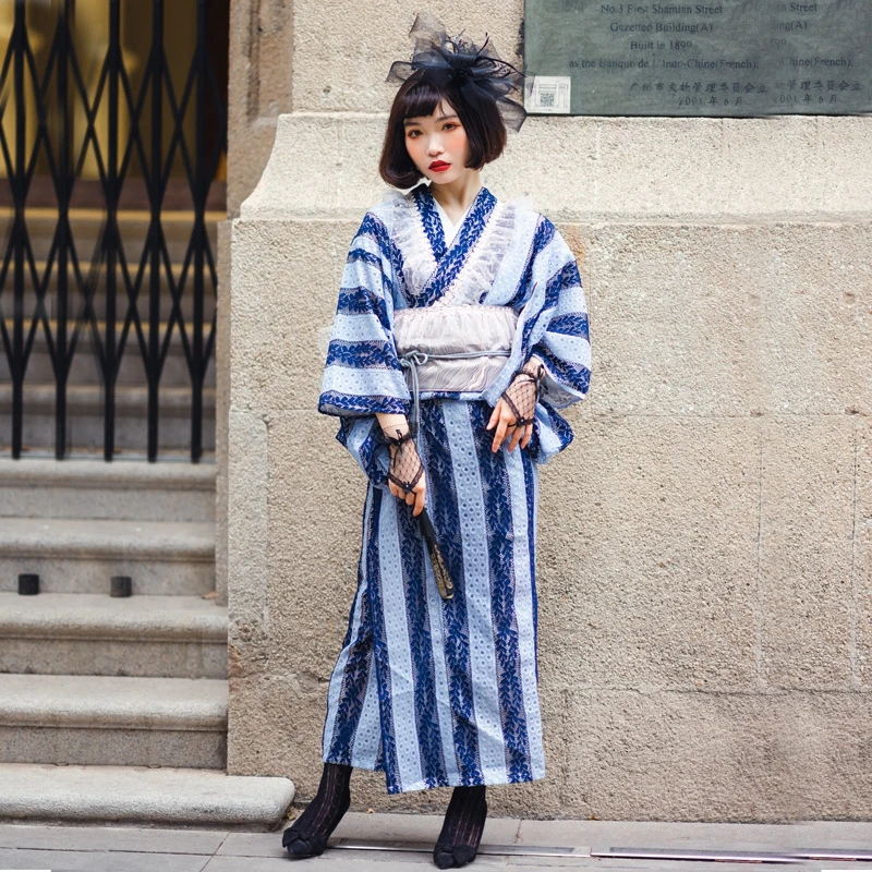 

Женское традиционное платье-кимоно, элегантное традиционное японское платье юката с цветочным принтом, модель Haori японская униформа, костюм для выступлений и сцены