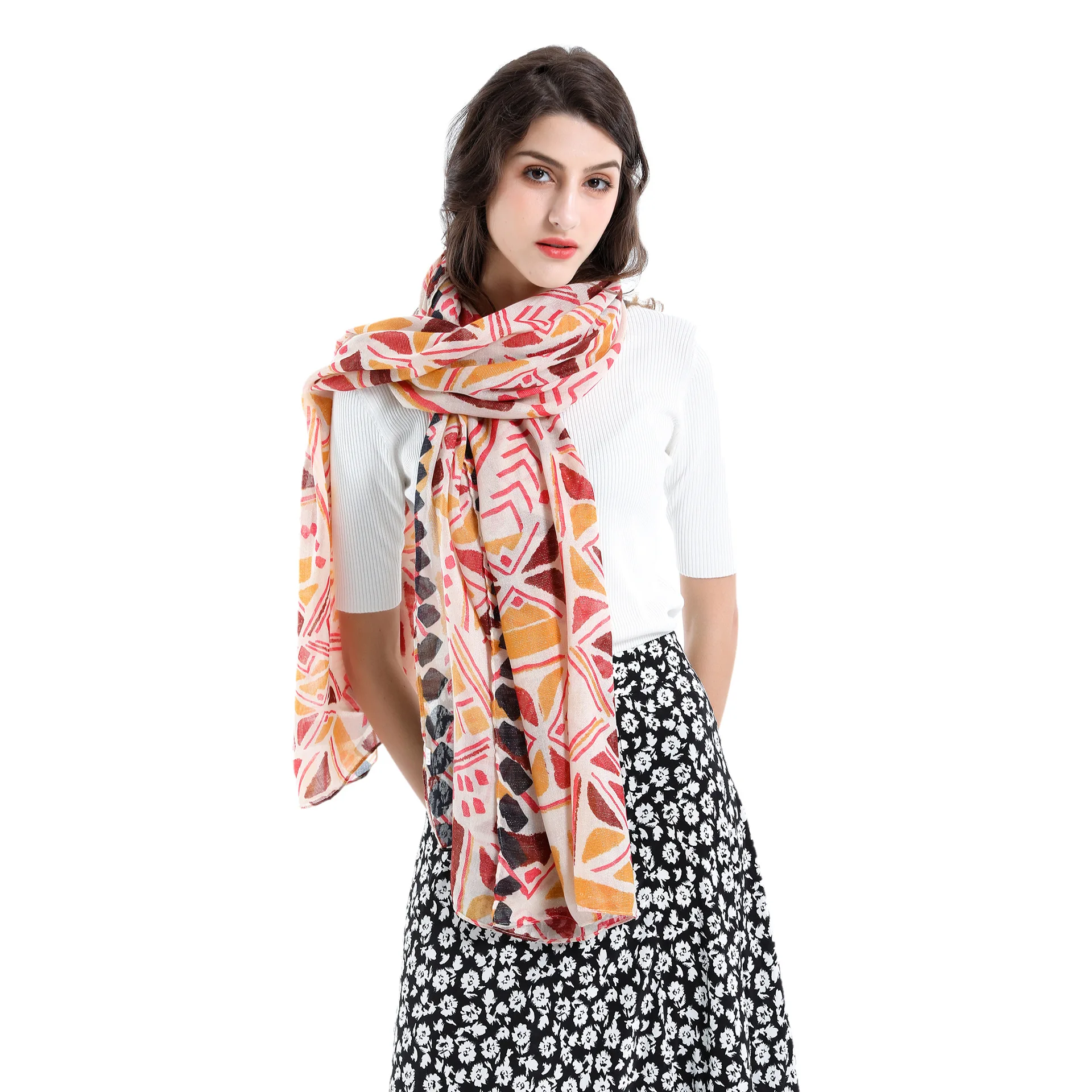

New Colorful Geometric Pattern Cotton And Linen Thin And Comfortable Scarf