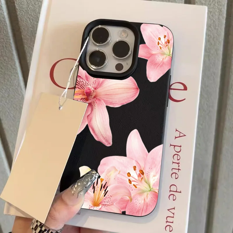 ตัวเลือกสินค้า เคสโทรศัพท์ลายดอกลิลลี่ สีชมพู สำหรับ iPhone 16/17/15/14/13/12/11 Pro Max หนังวินเทจ ป้องกันอย่างดี