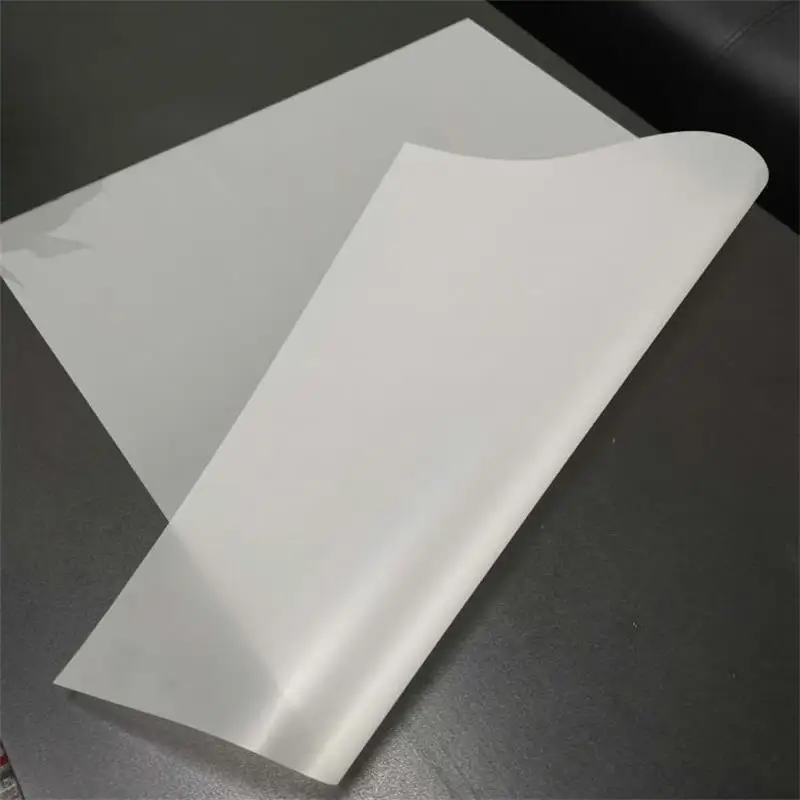 좋은 품질 21/30/33/43/60cm*100m 티셔츠 열전달용 DTF PET 필름 롤, 단면 매트 DTF 필름 롤