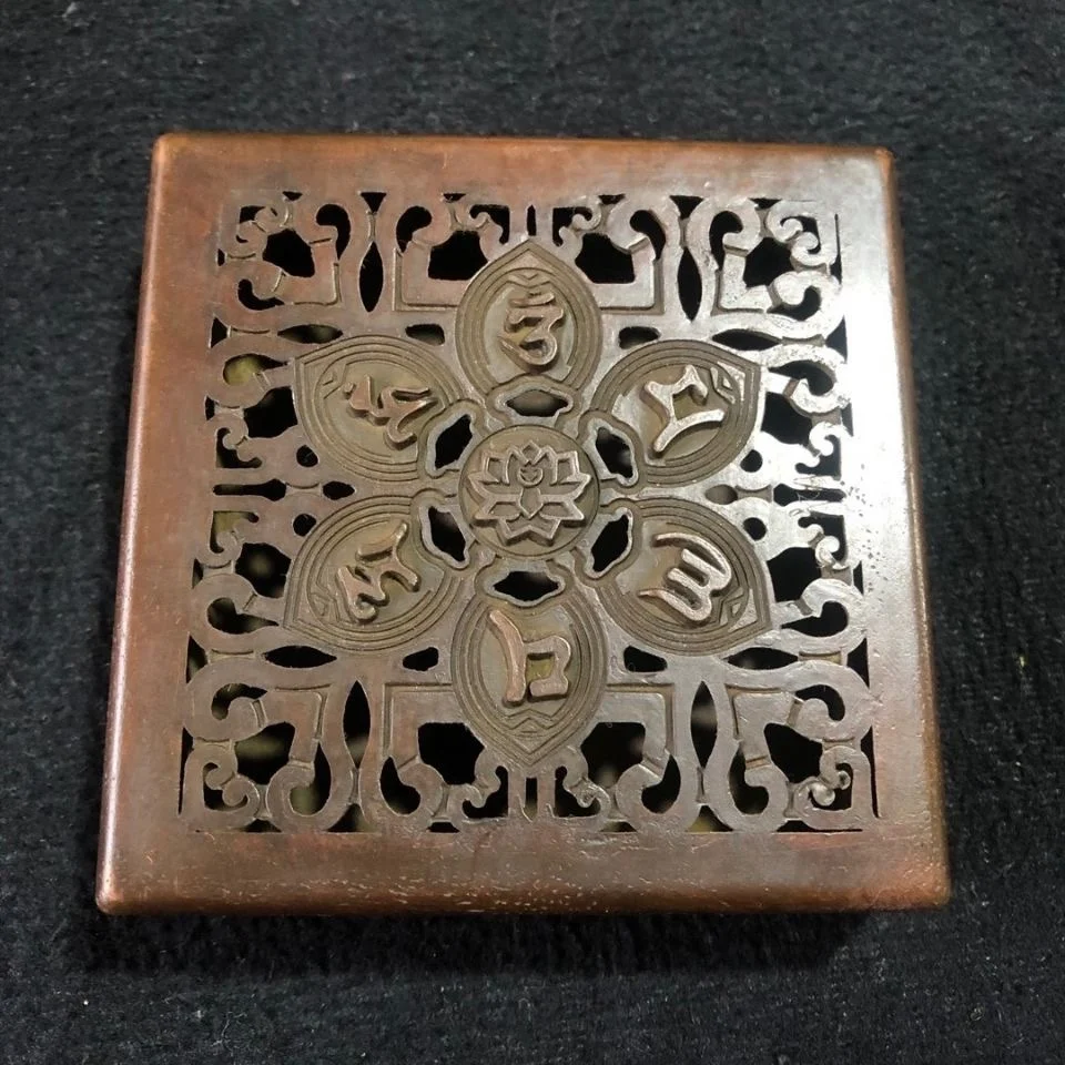 

Курильница, квадратная ручная плита с мантрой, 6 символов, коробка для благовоний для дома, украшение для горелки из чистой меди