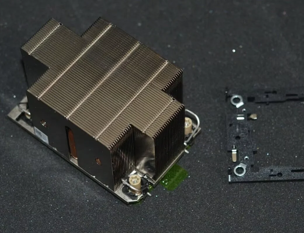 poweredge R750/R750XS High Performance Heatsink w/Bracket 08F34X 8F34X,New! 2 S468455db90c4471480282e500f787649j