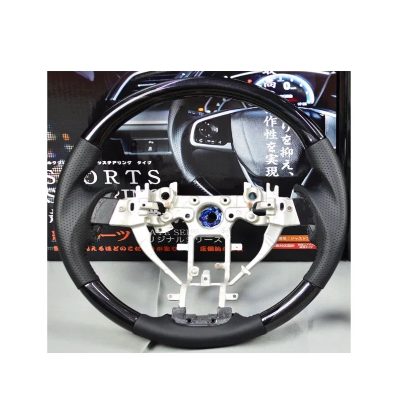 

Руль из дерева и кожи спортивного типа для Nissain X-TRAIL 2015-2017 года