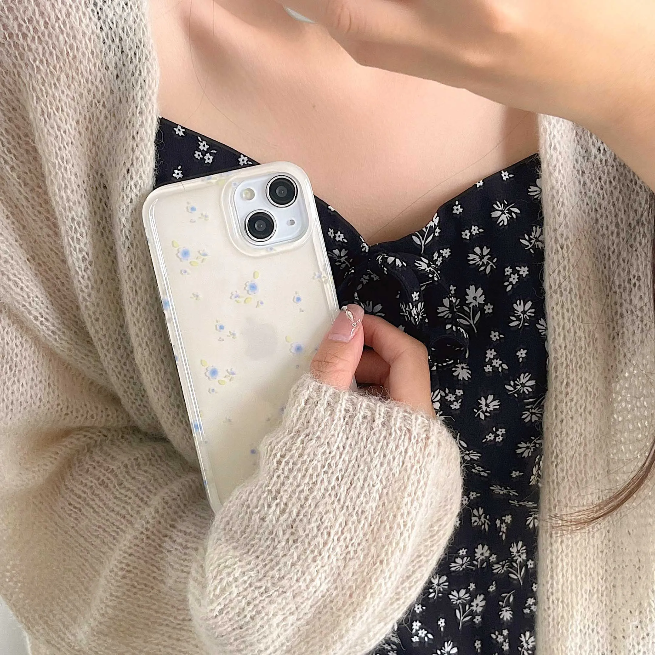 INS Korea Minimalist Flower iPhone Case