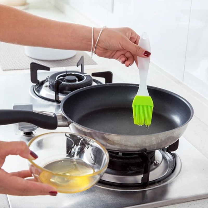 4pcs Home DIY Silicone Cake Baking Brush Tools Bread Oil Cream Cooking Basting Brush Silicon Kitchen Barbecue brush 17CM