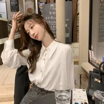 Camicia a maniche lunghe con bottoni solidi temperamento Top Abbigliamento donna Primavera Autunno Nuovo collo a polo Camicetta elegante allentata Moda coreana 1