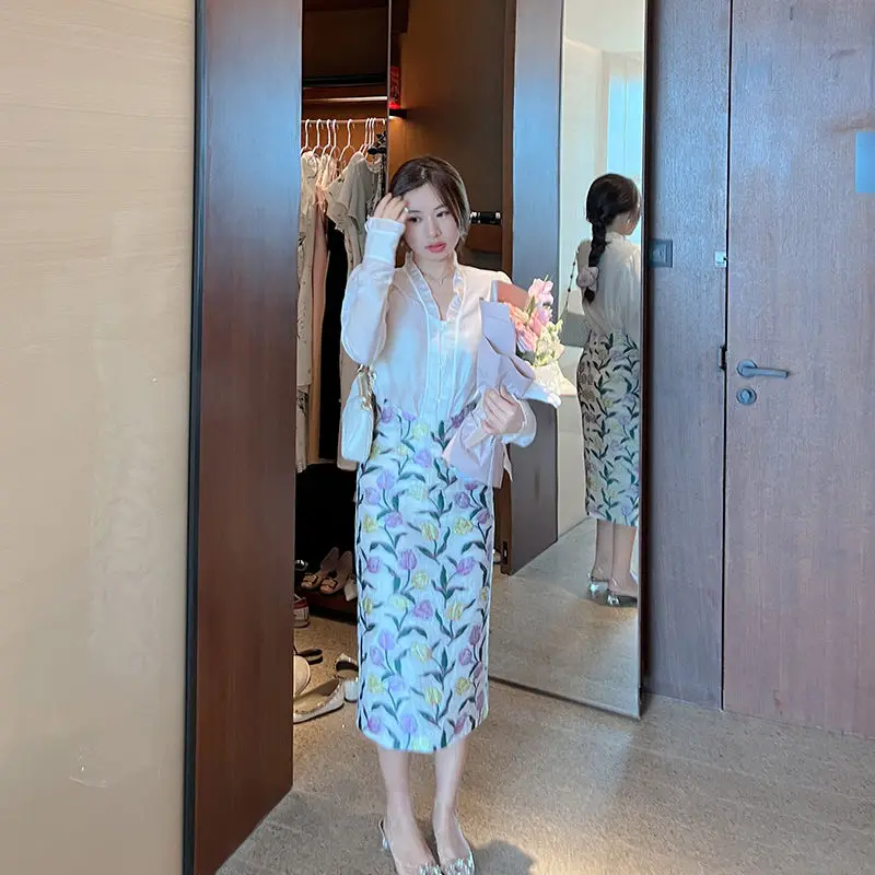 

2023 Women Spring Autumn New Flower Print Skirts Female High Waist Package Hip Skirts Ladies Elegant Long Pencil Skirts U311