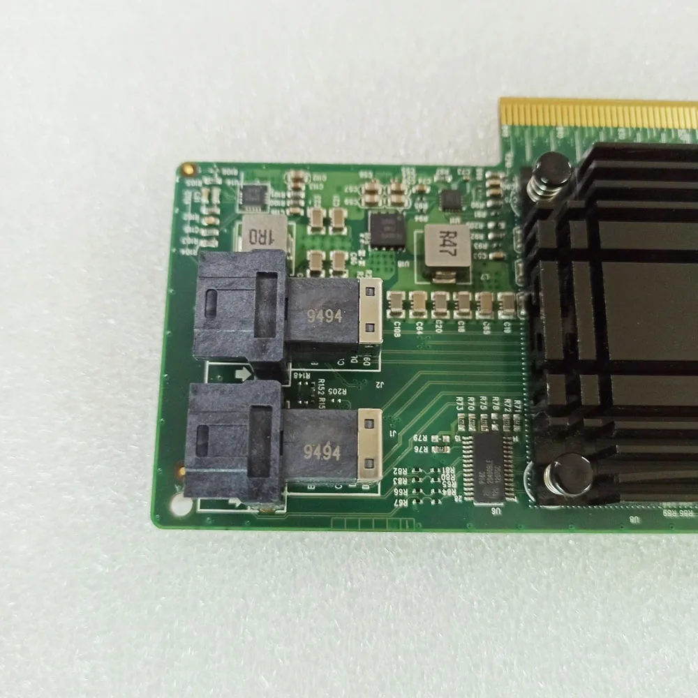 Dual-port U.2 Adapter PCIe x8 4-port NVMe Expansion Card UMC9324-2i 5 Dual-port U.2 Adapter PCIe x8 4-port NVMe Expansion Card UMC9324-2i - Image 3