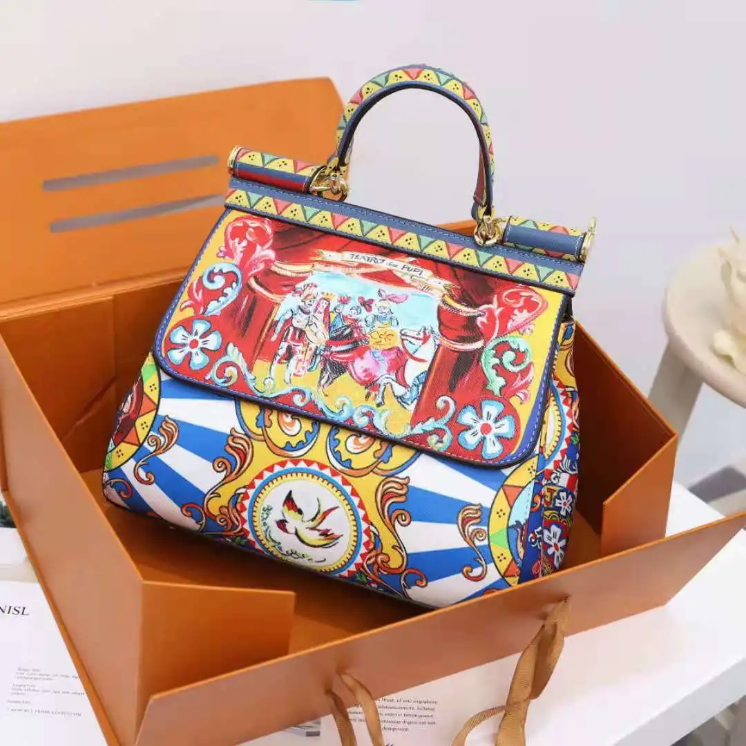 2022 Classic Women Frame Handbag Europe and America Printing Shoulder Messenger Totes Ladies Bags Bolsa Feminina Art Print |