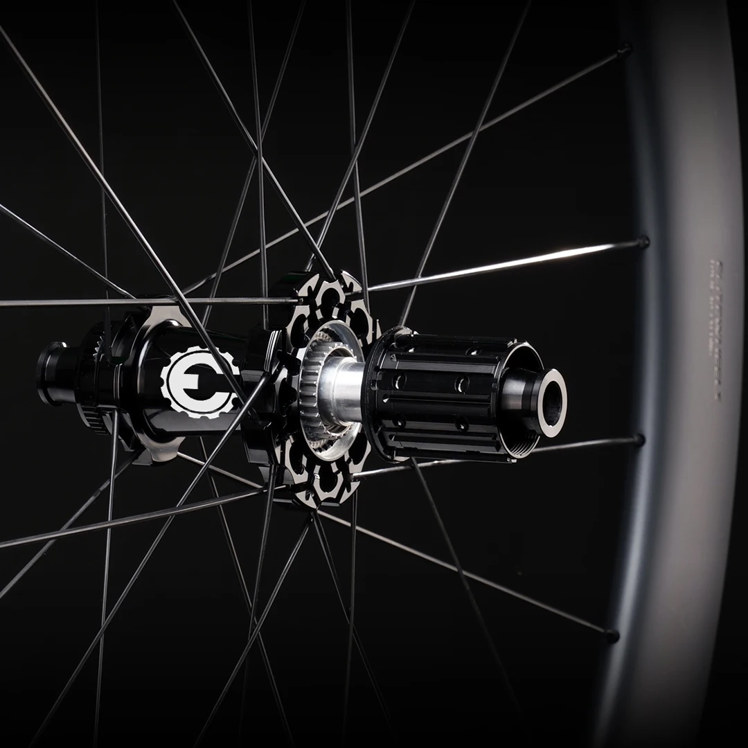 ELITEWHEELS Newest Aero+ Road Wheels With Wing 20 Spokes Ratchet System 50T Ceramic bearing Hub 23mm inner Width Carbon Wheelset