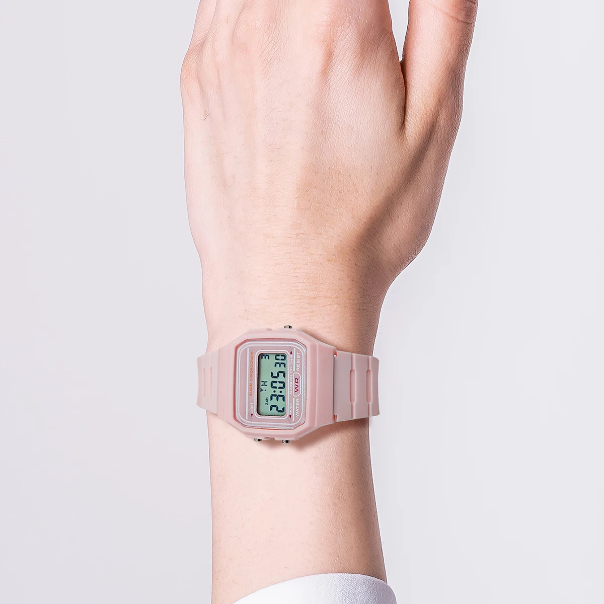Hot Selling Women LED Digital Electronic Watch Multifunctional Outdoor Simple Leisure Men and Women Sports Watch Reloj 3