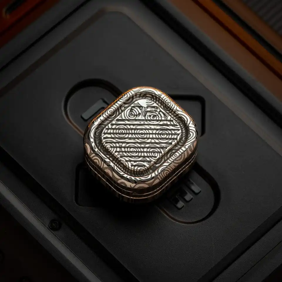 正規品」MACKIE CP3 ジルコニウム製 磁力 EDC フィジェットトイ