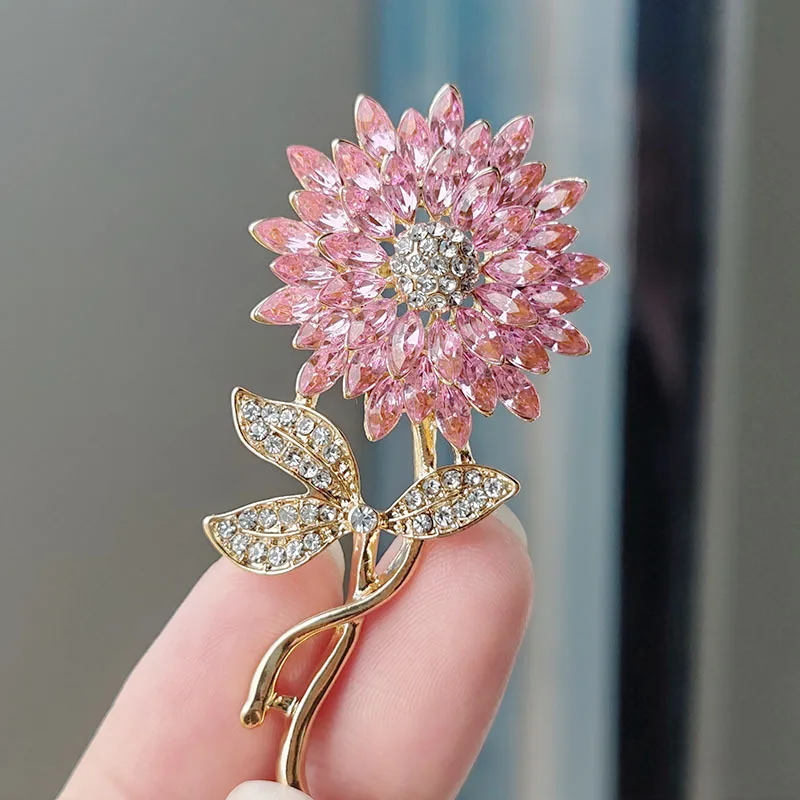 Broche Fleur Vintage En Métal Et Strass Rouge - Luxe, Pour Femme - Occasion